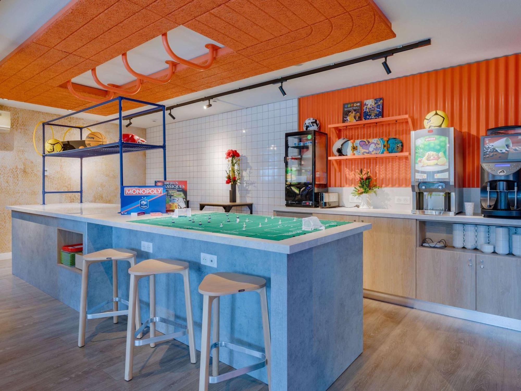 Ibis Budget Lyon Est Saint Quentin Fallavier מראה חיצוני תמונה